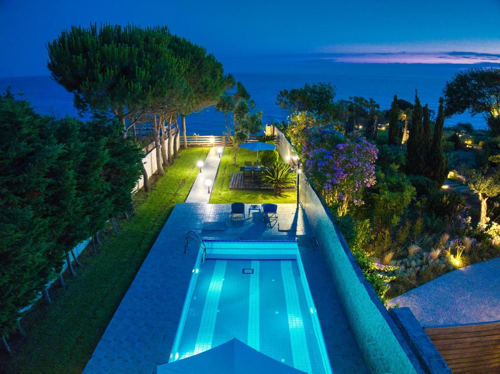 Villa Angela Agios Matthaios  Luaran gambar