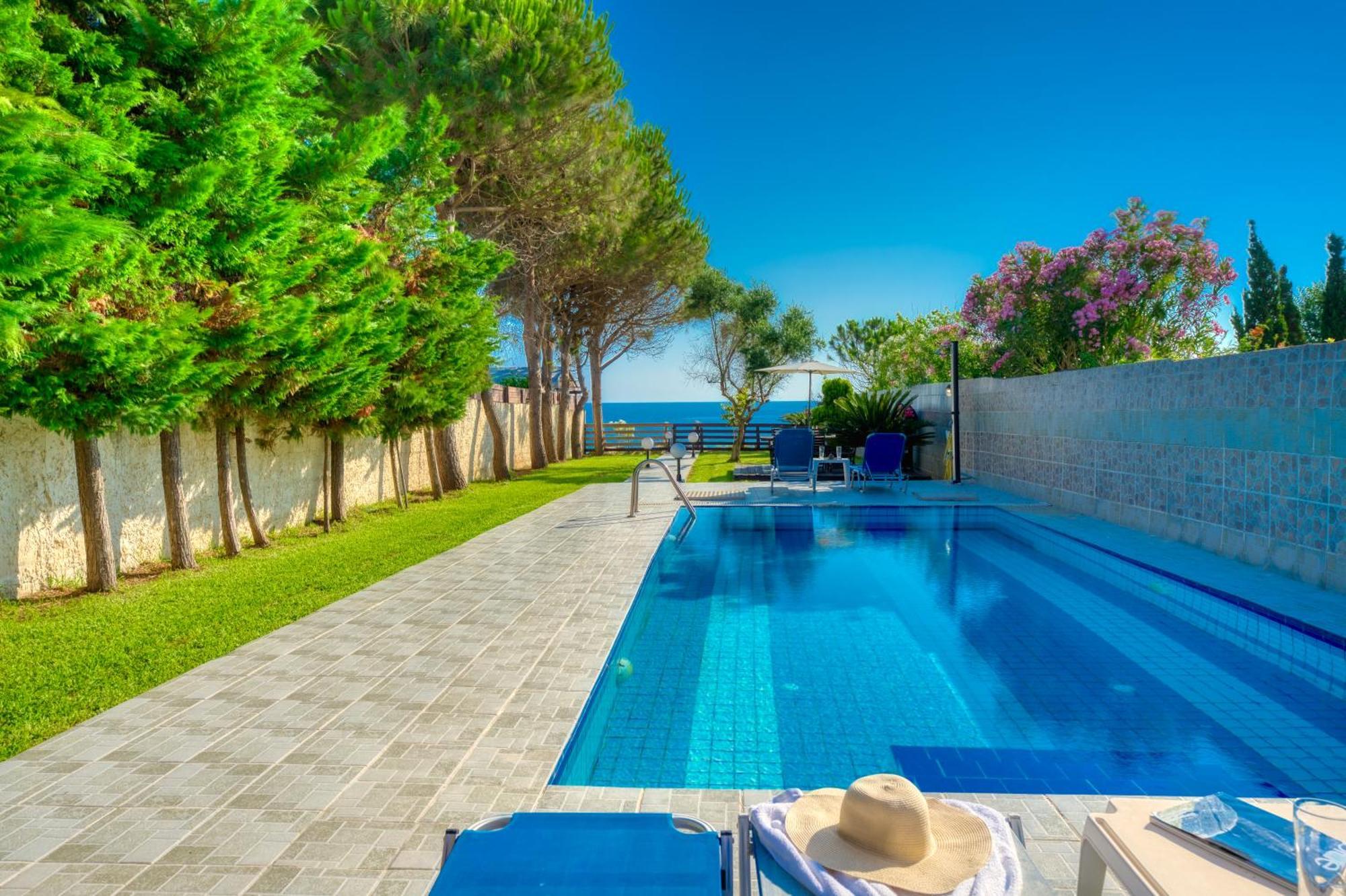 Villa Angela Agios Matthaios  Luaran gambar