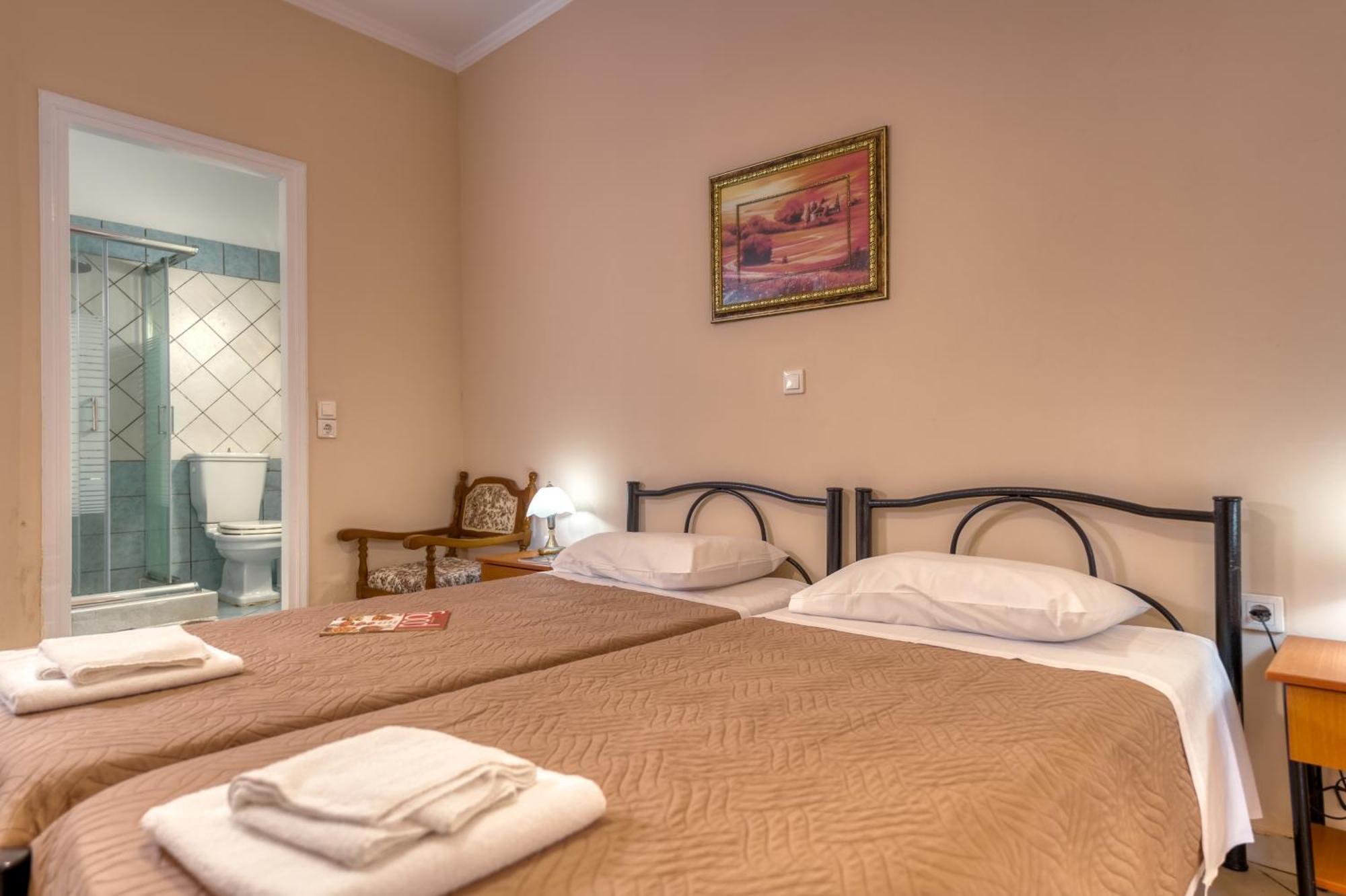 Villa Angela Agios Matthaios  Luaran gambar
