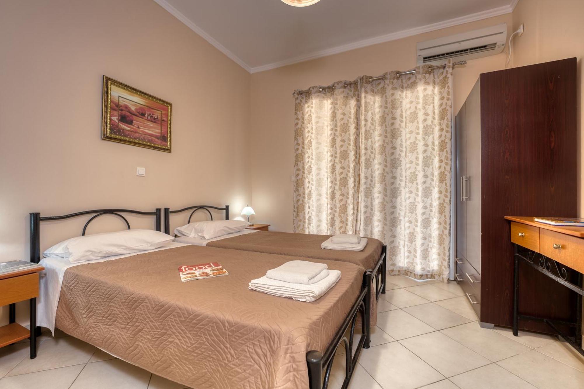 Villa Angela Agios Matthaios  Luaran gambar